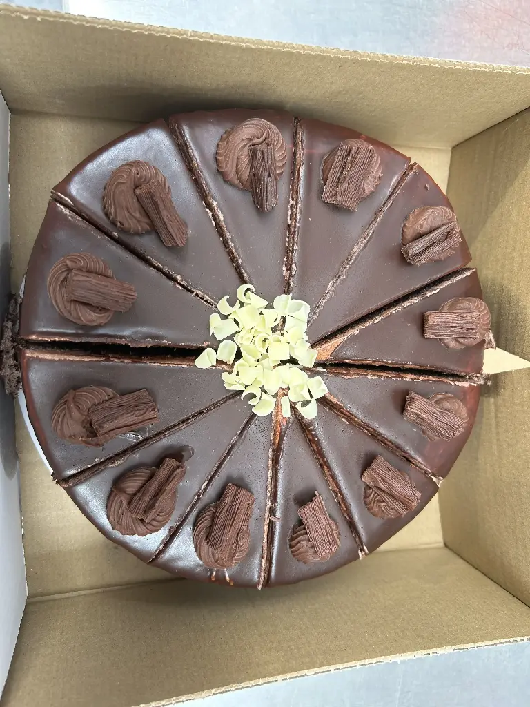 FLAKE CAKE